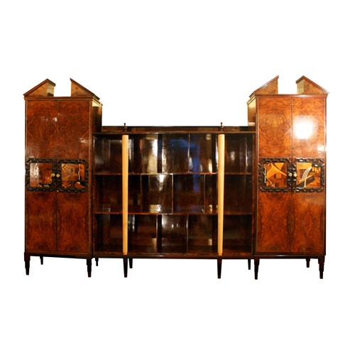 A three-bodied cabinet/bookcase